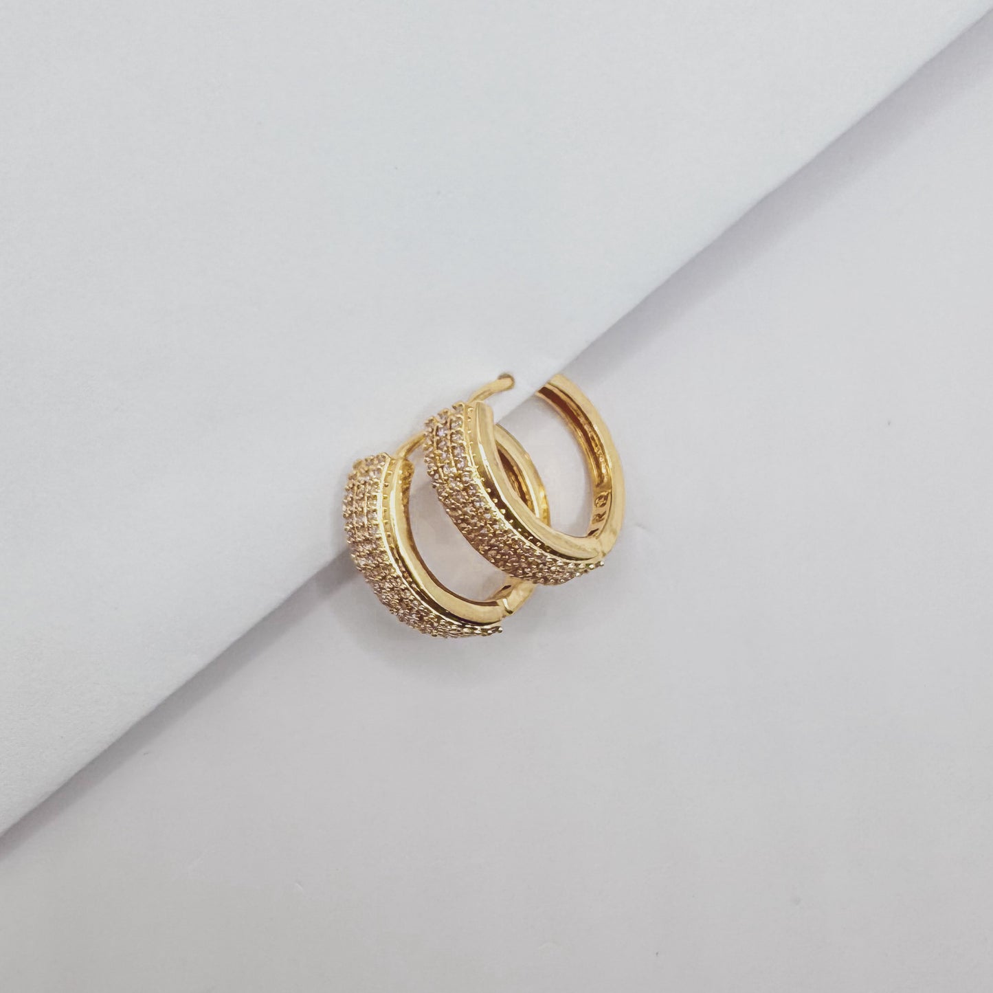 Noa Hoop Earrings
