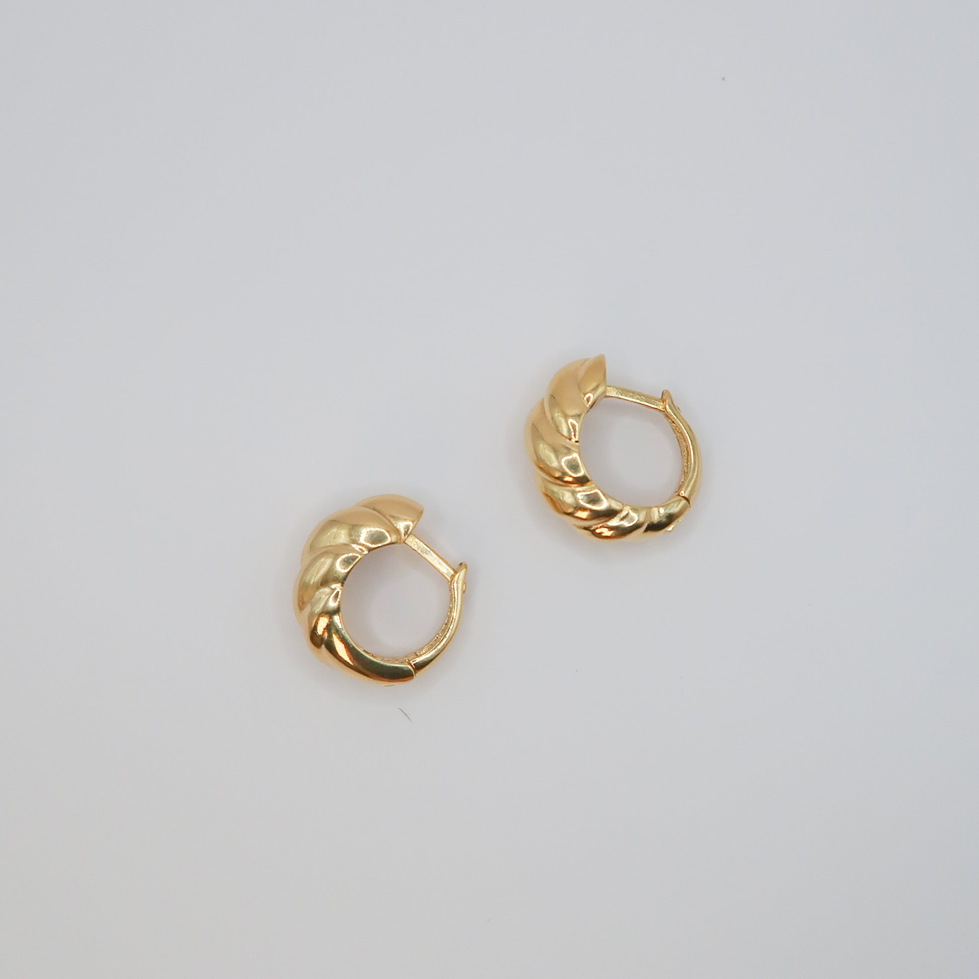 Croissant huggies Clearance