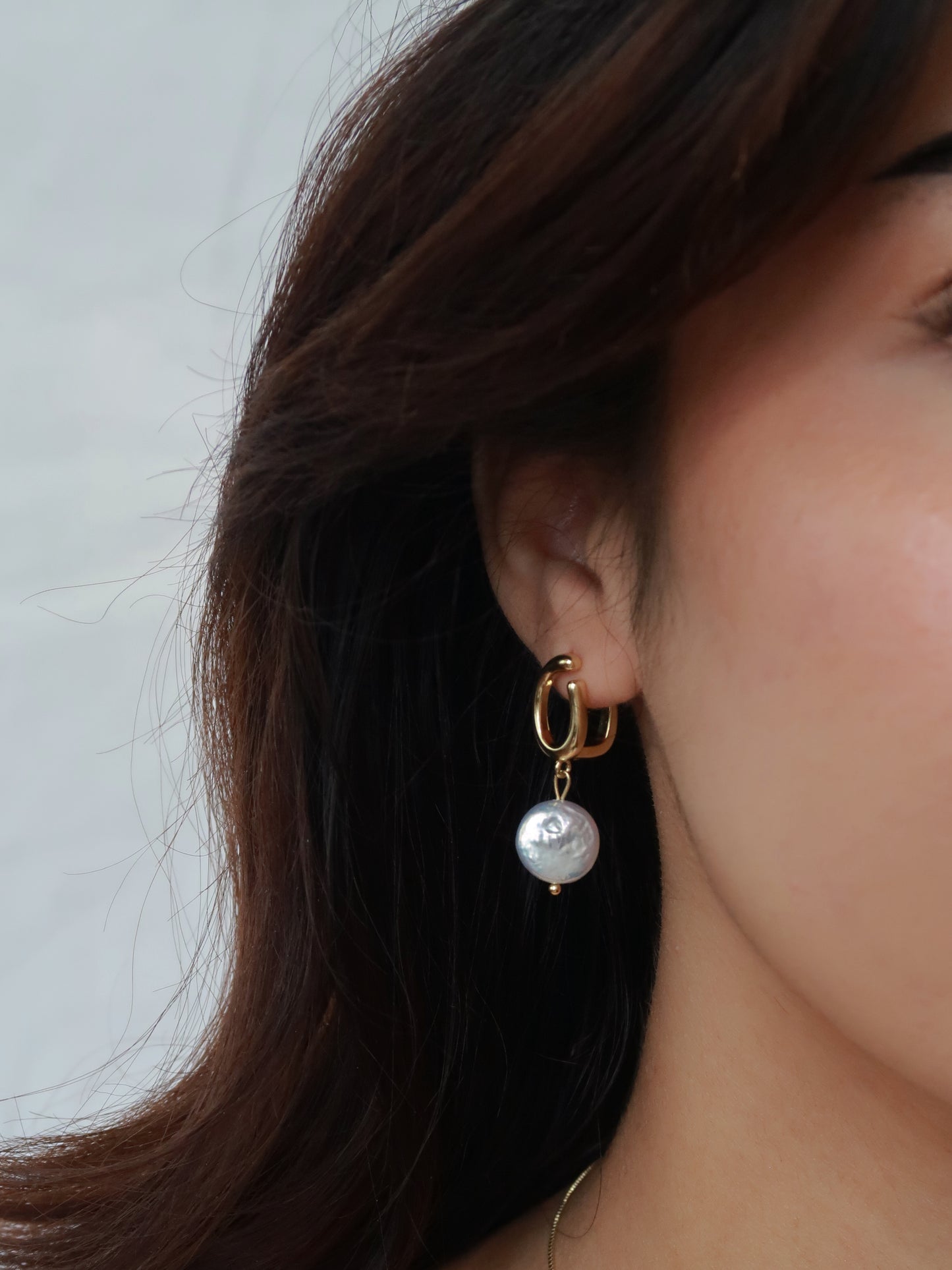 Cecily Pearl Earrings