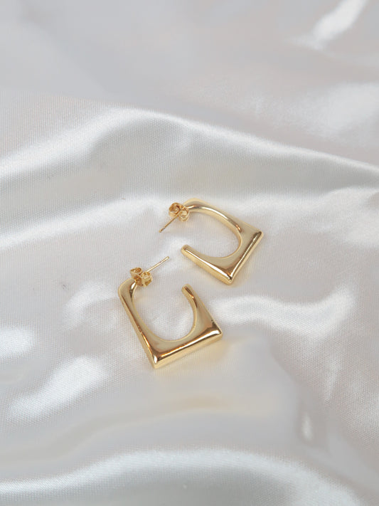 Gia Squared Hoops